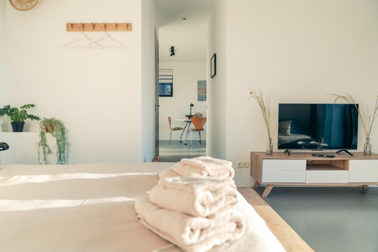 Sail 2025 View! Boutique Apartment Amsterdam - North Riverside Bagian luar foto